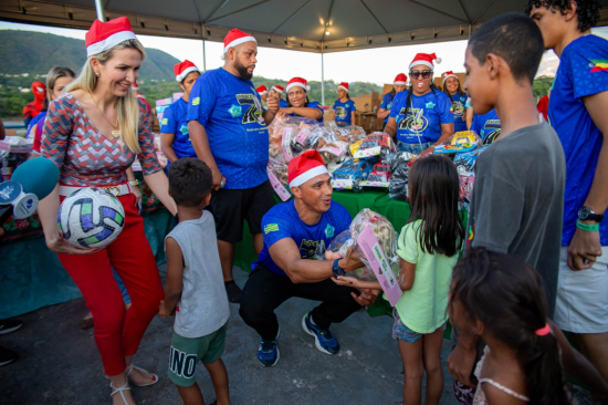 Gracinha Caiado envia 2.500 brinquedos e Aragarças realiza mega ação do Natal do Bem neste sábado