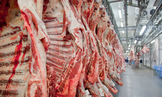 Preços da carne bovina desaceleram no segundo semestre, mas tendência é de alta em 2026