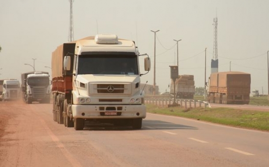 Setor de serviços mantém trajetória positiva e segue avançando