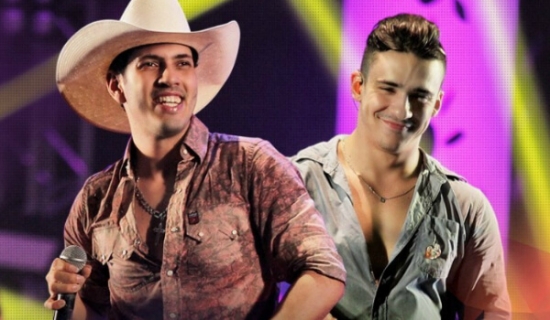 Com entrada gratuita, Pedro Paulo e Alex fazem show no Porto do Baé