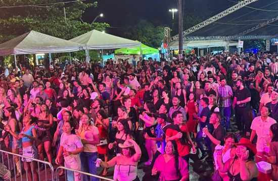 Prefeitura afirma que Réveillon 2026 reuniu mais de 15 mil pessoas e movimentou economia de Barra do Garças