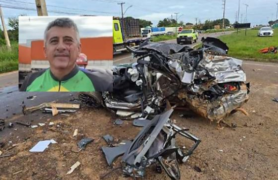 Homem sai ileso de carro destruído após colisão entre três veículos na BR-163