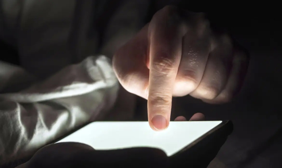 Desinformação com inteligência artificial explode no Brasil