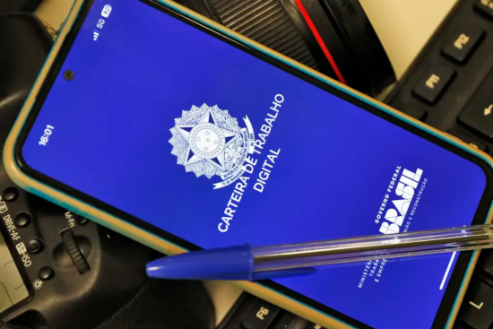 Nova regra limita trabalho aos domingos e feriados no comércio a partir de 2026