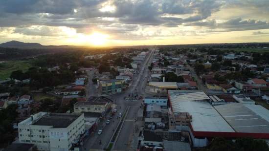 Aragarças entrega obras de drenagem e recapeamento em avenida estratégica