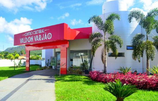 Coletivo promove oficina sobre a cena contemporânea em Barra do Garças