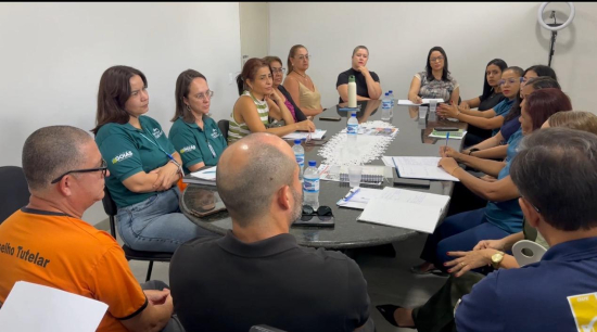 Aragarças discute fortalecimento da rede de proteção a estudantes e famílias