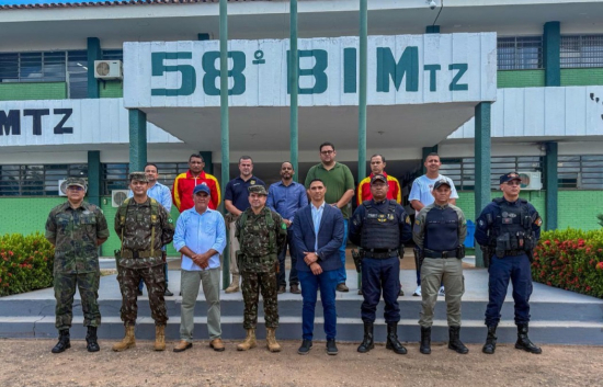 Prefeito Ricardo Galvão acompanha visita técnica de General de Exército ao 58º BIMtz em Aragarças