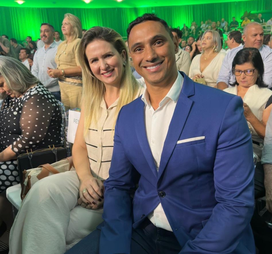 Goiás em Movimento: prefeito Ricardo Galvão e primeira-dama Raqueline Galvão participam de anúncio de nova etapa do programa