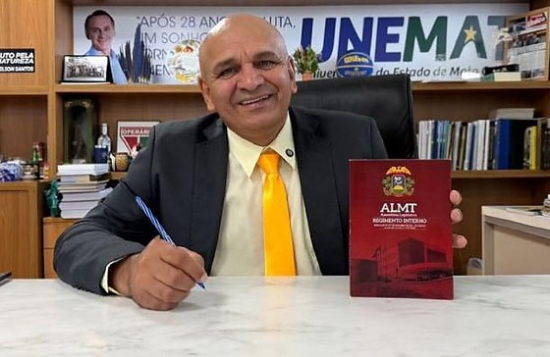 “Não é uma conquista de vaidade, é de trabalho prestado”, diz Sivirino sobre posse na ALMT