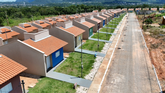 Prefeito Ricardo Galvão e primeira-dama Raqueline recebem governador Daniel Vilela para entrega de 50 casas neste sábado em Aragarças