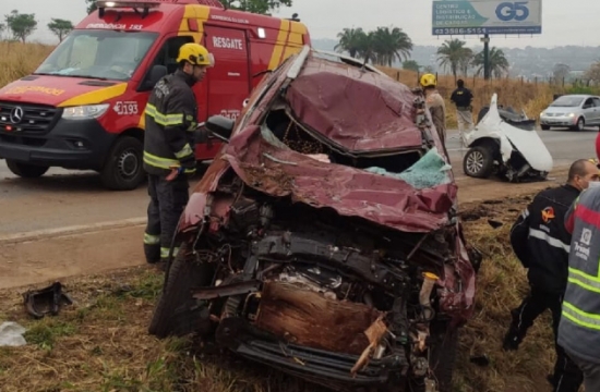Rodovias federais de Goiás registram 17 acidentes e 5 mortes no fim de semana