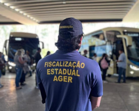 Operação da Ager fiscaliza emissão de passagens e reforça direitos dos usuários do transporte