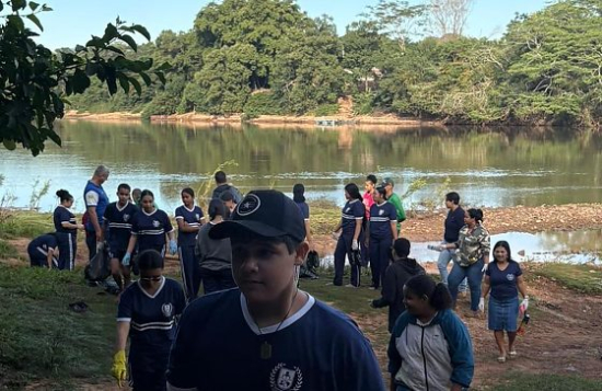 Educação ambiental e limpeza de córrego marcam Semana do Meio Ambiente em Aragarças