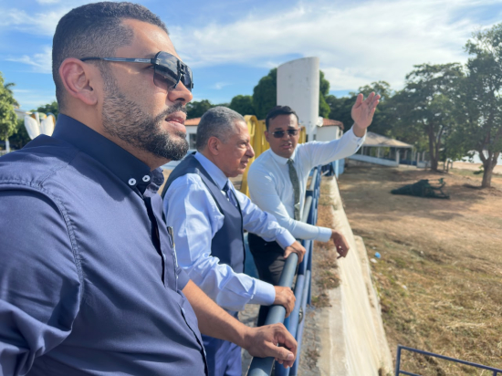 Respeito às exigências judiciais amplia faixa de areia na Praia Quarto Crescente
