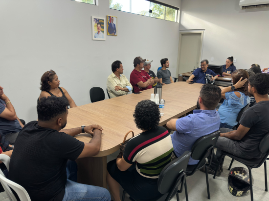 Secretaria de Turismo realiza sorteio de espaços para barracas na Praia Quarto Crescente