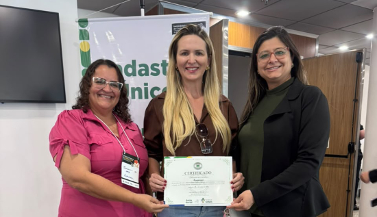 Raqueline Galvão celebra conquista do Selo de Boas Práticas Sociais e destaca compromisso com as famílias de Aragarças