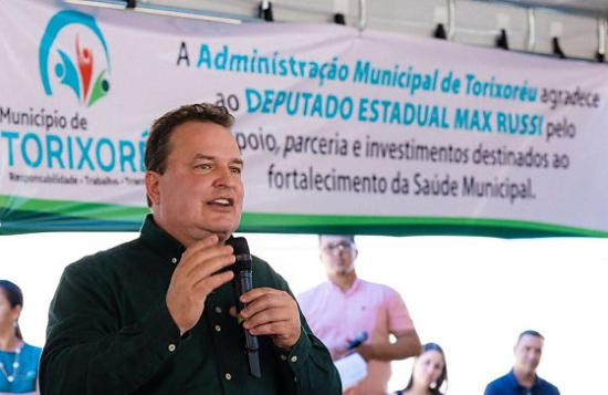 “Obra que salva vidas”, diz Max Russi durante entrega de hospital reformado em Torixoréu