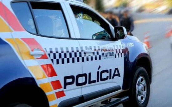 Polícia Militar resgata idosa mantida em cárcere privado e prende suspeito em flagrante