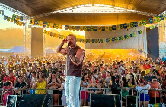 Show de Koyote Luxúria reúne 15 mil pessoas e registra maior público da Temporada de Praia 2026