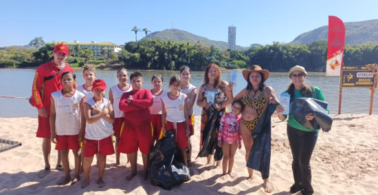 Secretaria de Meio Ambiente fortalece educação ambiental com o Projeto Araguais na Praia Quarto Crescente