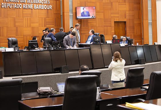 Mato Grosso projeta R$ 42,1 bilhões para 2027 e RGA de 4,2%