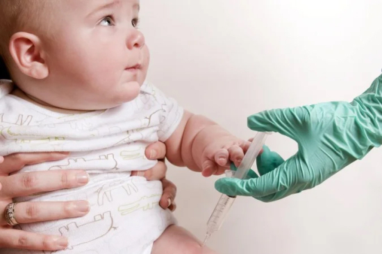 Estudo alerta para avanço da resistência a antibióticos em crianças e risco de infecções sem tratamento eficaz