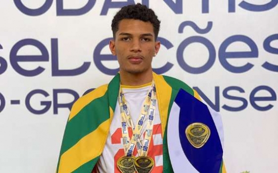 Atleta de Barra do Garças assina com clube de basquete da Itália