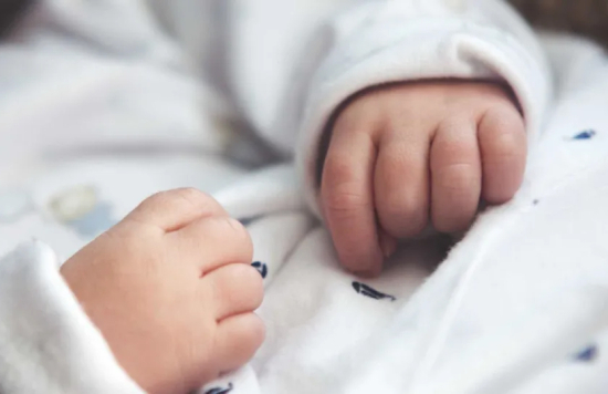 Bebê de 10 meses é agredida durante briga dos pais e casal é preso em Mato Grosso