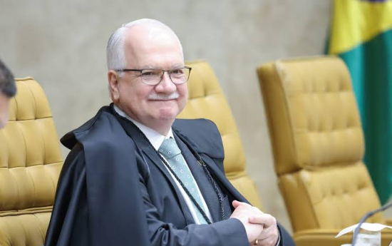 Fachin anuncia proposta para regulamentar salários da magistratura até o fim do ano