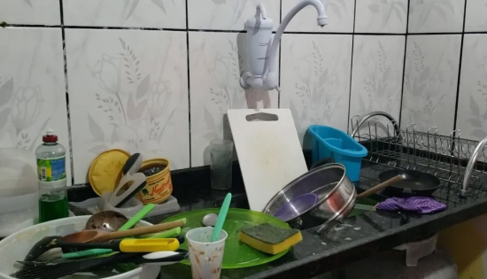 Torneiras vazias e revolta: moradores do Nova Barra enfrentam mais uma crise no abastecimento de água