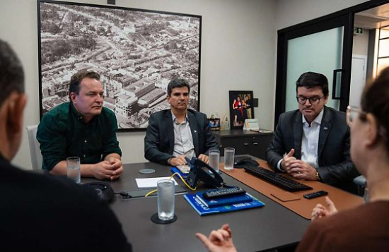 Max Russi abre diálogo com Sefaz sobre revisão de multas a empresas