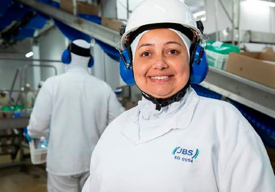JBS está com mais de 100 vagas de emprego abertas em MT