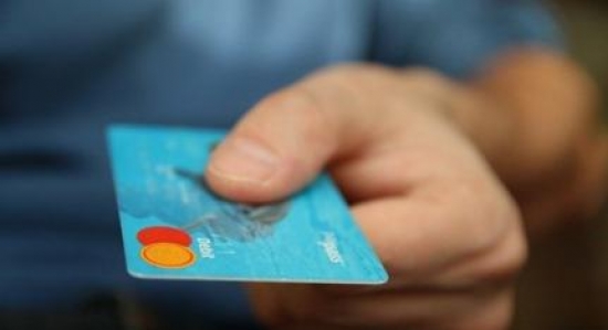 Banco é condenado a indenizar cliente em R$ 6 mil por ser constrangido pela polícia na agência