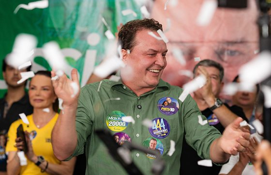 Max Russi lança campanha em Barra do Garças, reúne mais de mil pessoas e anuncia retorno de Sesi e Senai