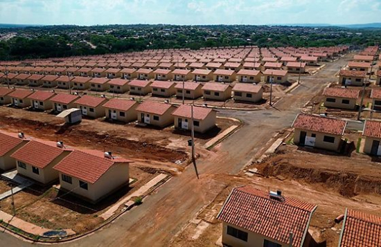 Empreiteira solicita mais 30 dias para concluir Residencial Carvalho; Prefeitura aguarda liberação da Caixa para divulgação da lista