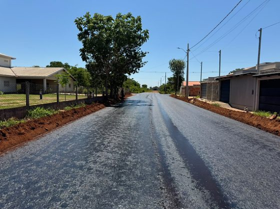Prefeitura avança com pavimentação de ruas próximas à escola Federico Toscani em Barra do Garças