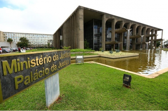 Ministério da Justiça prorroga apoio da Força Nacional em terra indígena invadida por garimpeiros em MT