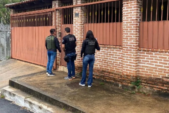Polícia Civil cumpre 61 mandados contra grupo envolvido em roubo e receptação de veículos em MT