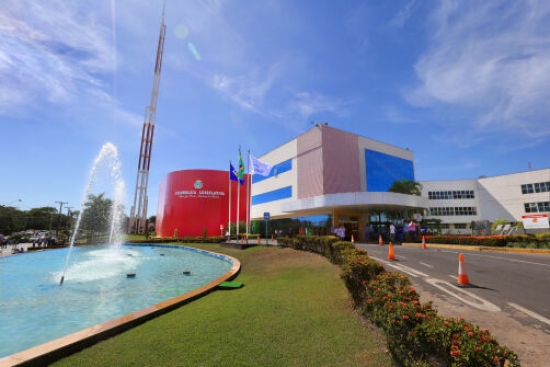 AL aprova projeto de lei que proíbe sátiras com a religião cristã em Mato Grosso