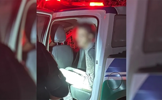 Jovem bêbado é preso após furtar ambulância para ir atrás do amante da mulher