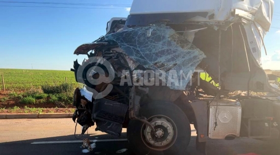 Motorista tem a perna decepada após dormir ao volante e causar acidente em rodovia