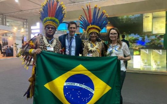 Primeira-dama recebe título de madrinha dos indígenas de MT