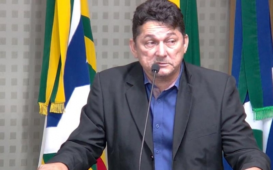 Vereador cobra decreto que proíba carretas de transitarem no centro de Barra do Garças