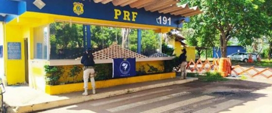 PRF prende supostos bombeiros civis com mais de 24 kg de cloridrato de cocaína em Barra do Garças