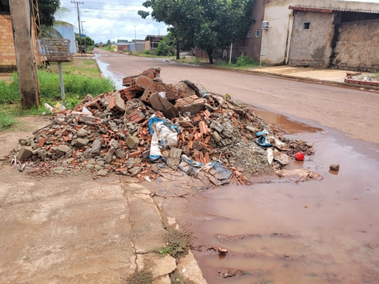 Lixo, um dos responsaveis por alagamentos de alguns pontos da cidade