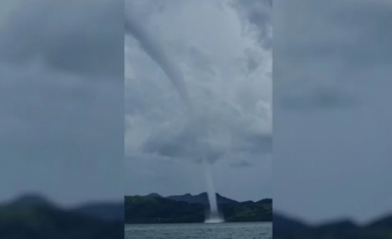 Fenômeno raro, tromba d’água é filmada em lago de Goiás