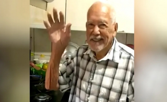 Idoso conhecido como ‘terror do INSS’ completa 122 anos e ‘segue firme e forte’, diz neta