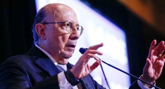 Meirelles diz que Dilma não tem experiência para assumir Banco do Brics