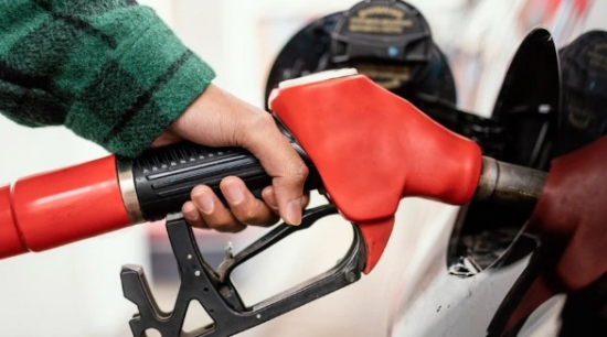 Gasolina: volta dos impostos está prevista para março, diz Receita